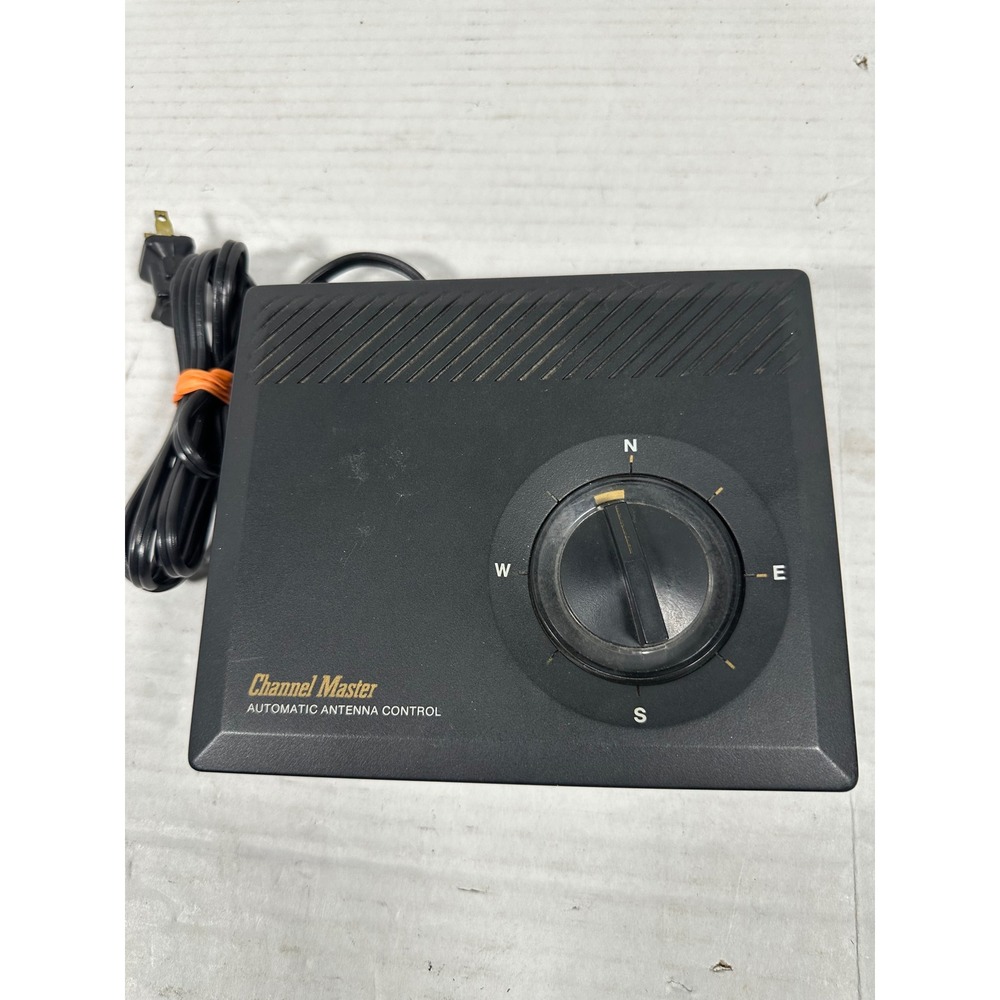 Channel Master 9510A Automatic Antenna Rotator ControlUnit Black TV Compass Dial